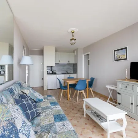 Charming In Sur Mer Near Seabeach Apartment
